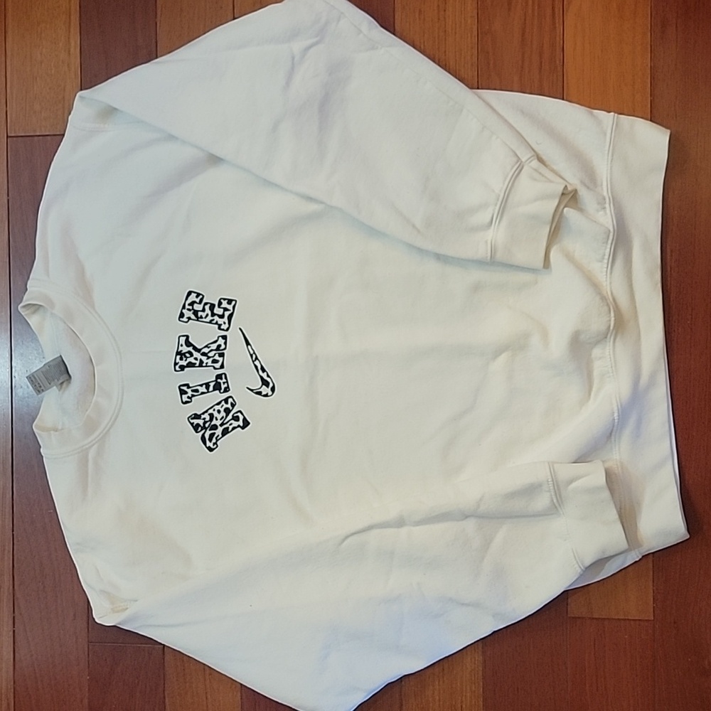 Nike Inspired Leopard Spotted Logo Sweatshirt White & Black Medium